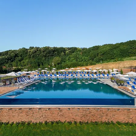 Resort&hotel Fruške Terme 4*
