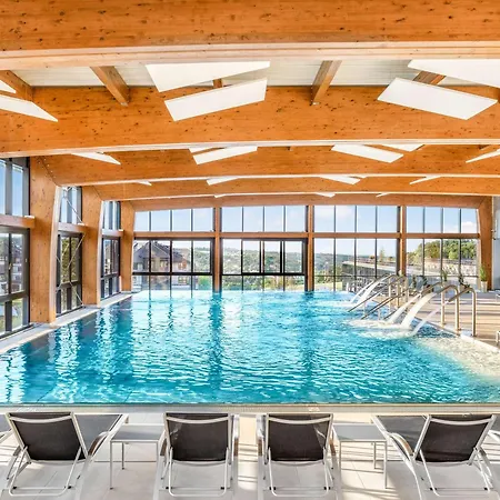 ホテル Movenpick And Fruske Terme