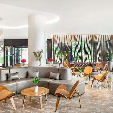 Movenpick And Fruske Terme 4*