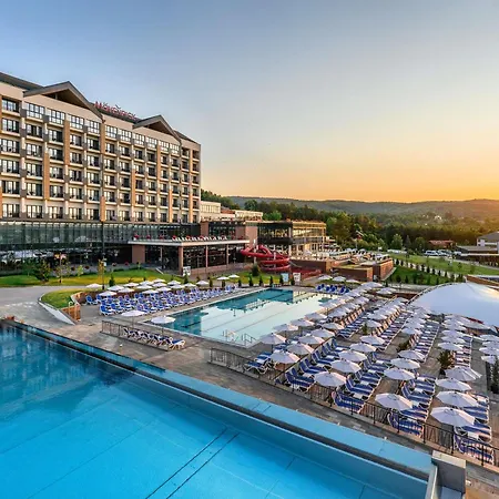 Movenpick And Fruske Terme 酒店 4*