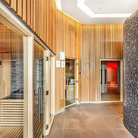 Movenpick And Fruske Terme 酒店 4*