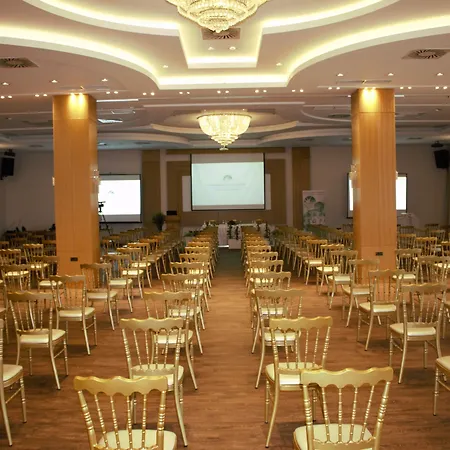 Hotel Movenpick And Fruske Terme