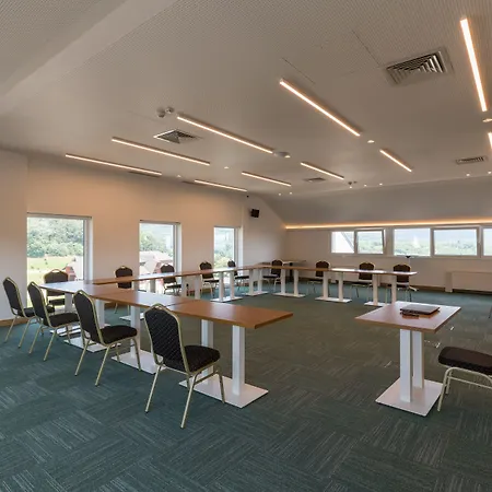 酒店 Movenpick And Fruske Terme