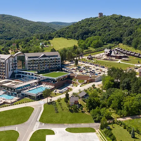 Movenpick And Fruske Terme 酒店 4*