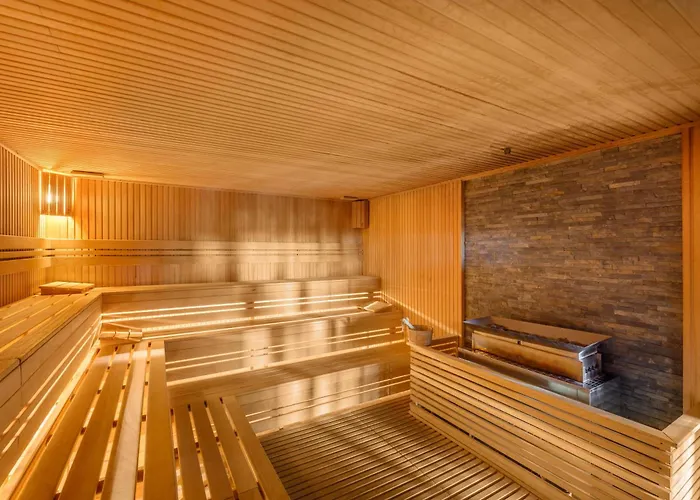 Hotel Movenpick And Fruske Terme 4*