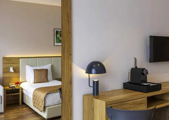 Movenpick And Fruske Terme 4* Vrdnik