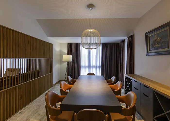 Hotel Movenpick And Fruske Terme