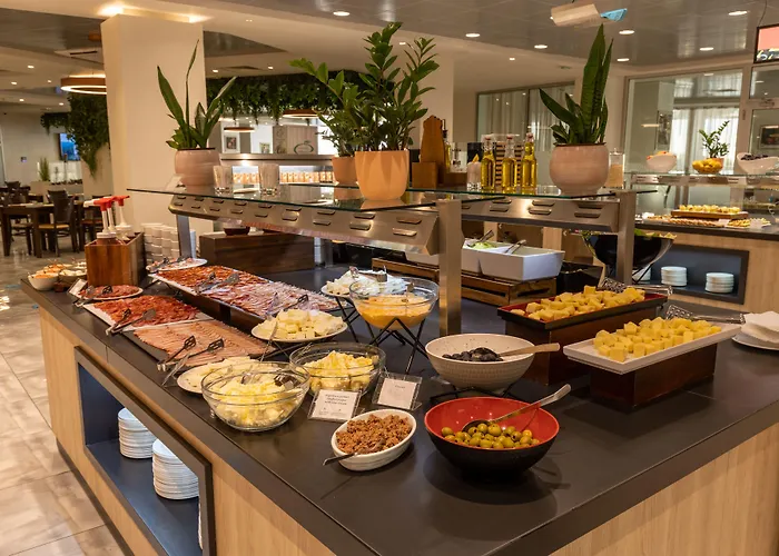 Hotel Movenpick And Fruske Terme 4*