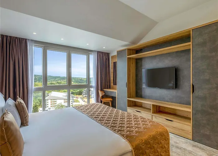 Hotel Movenpick And Fruske Terme 4*