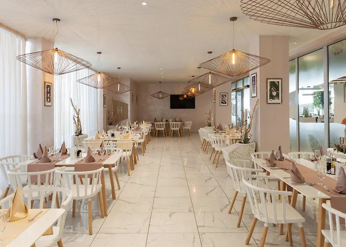 Movenpick And Fruske Terme Hotel 4*